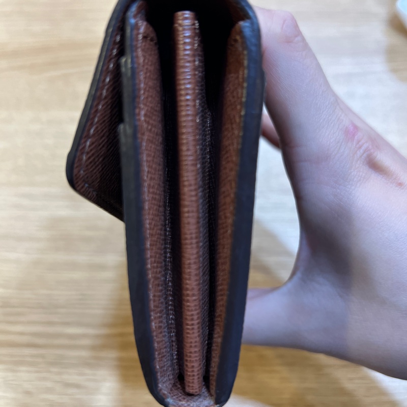 LV長夾,附盒子,防塵-8