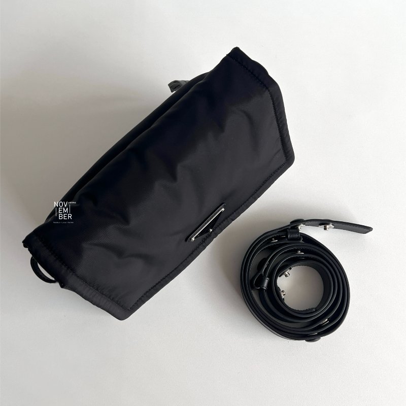 全新🖤 Prada 普拉達 Traveller Re-Nylon 郵差包-4
