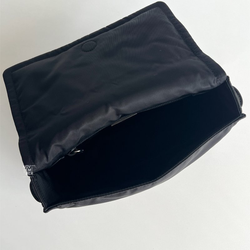 全新🖤 Prada 普拉達 Traveller Re-Nylon 郵差包-7