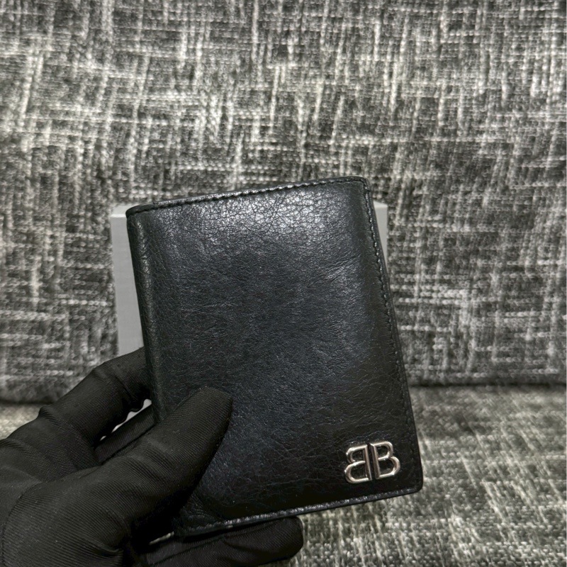 巴黎世家BB牛皮卡包-1