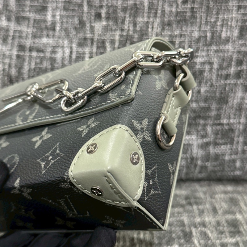 LV新款漸層steamer-6