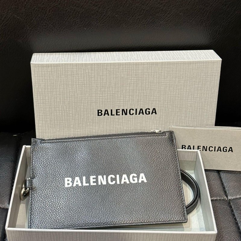 💎Han's house精品服飾💎Balenciaga 巴黎世家 小牛皮 雙 手拿 卡夾 零錢包 原價14100-0