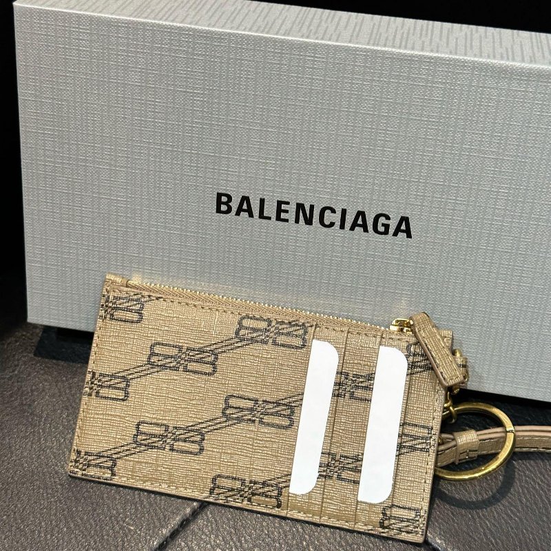 💎Han's house精品服飾💎 Balenciaga 巴黎世家 手拿 卡夾 零錢包 8X13CM 原價11200 1 直購-3