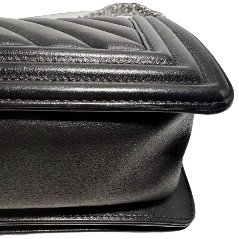 【2403】香奈兒Chanel Le Boy 中號  黑色 22 系列小牛皮斜挎包-7