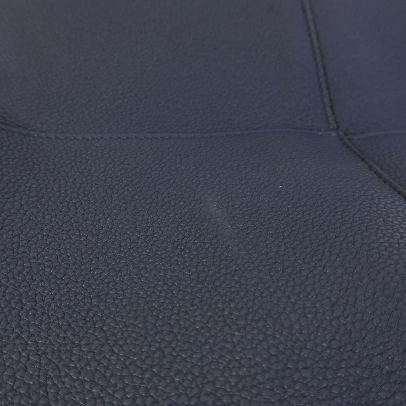 CELINE 牛皮皮革Sangle Bucket Bag Large金扣肩背袋-15