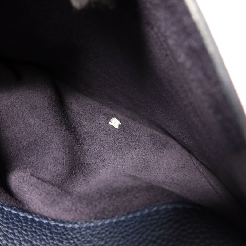 CELINE 牛皮皮革Sangle Bucket Bag Large金扣肩背袋-17