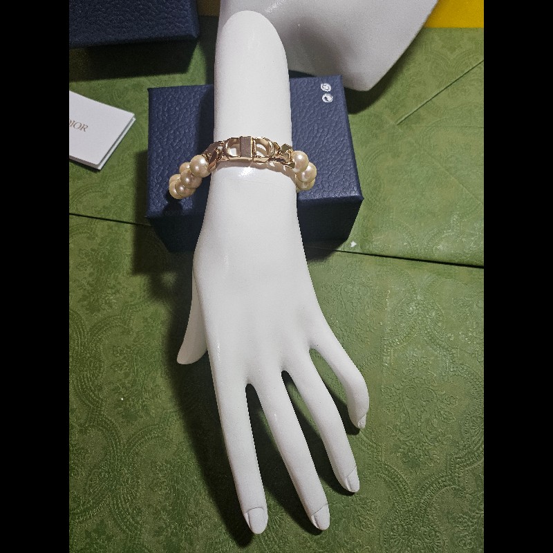 Dior珍珠手鏈-0