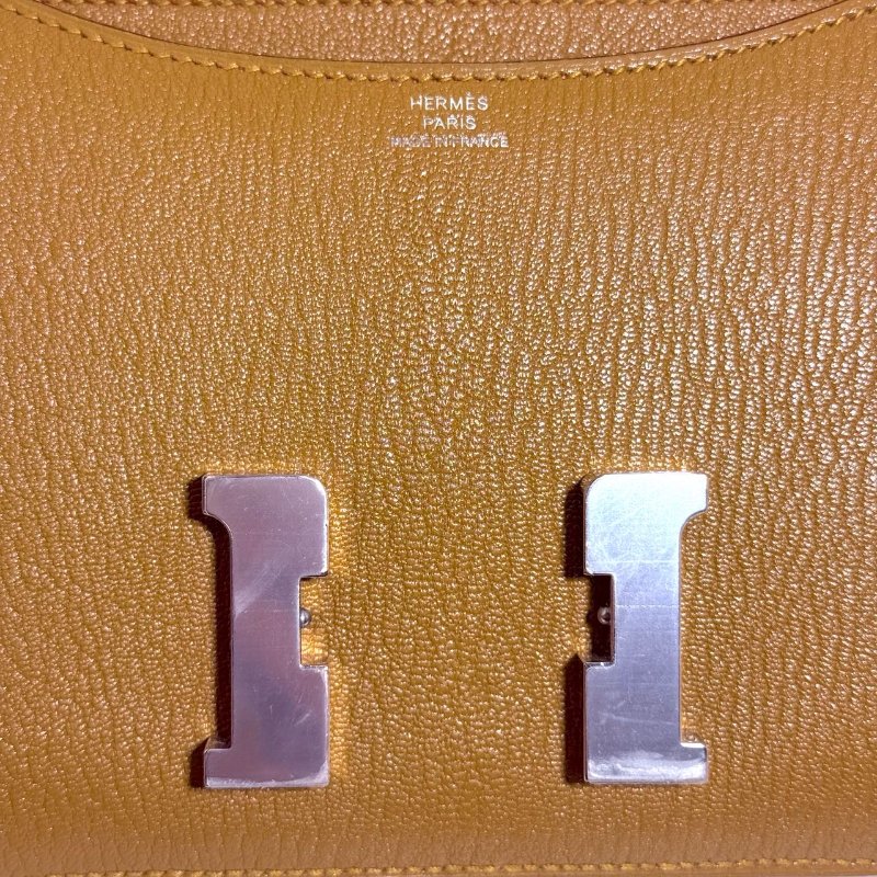 ［ 3765］ Hermès CONSTANCE 19 (牛皮紙色)山羊皮 銀扣-5