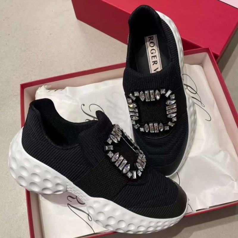 🎉新品好折扣✨Roger Vivier 女款 Viv Run Moonlight 鑽釦織物運動鞋 黑色/增高7.5公分 EU 35/35.5/36/36.5/37/37.5/38 ( 購買請告知所需尺寸)-5