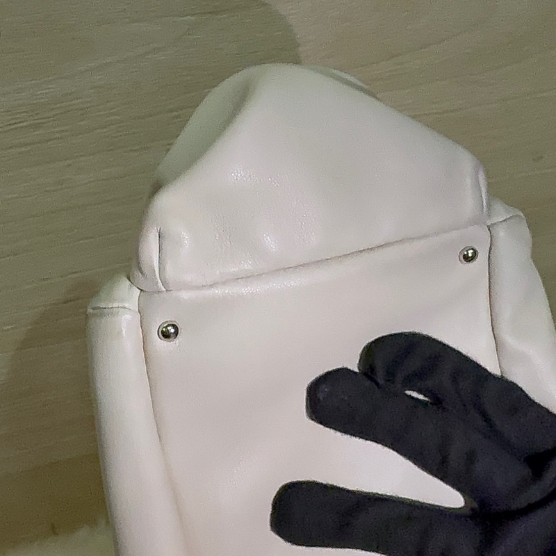 🤍 香奈兒 肩背包 奶白色 ✨ 閒置 出清 Chanel 香奈兒 肩背包 奶白色 菱格 金屬鏈 斜背包 經典 CC LOGO 女神 必備 名媛風 精品 二手-3