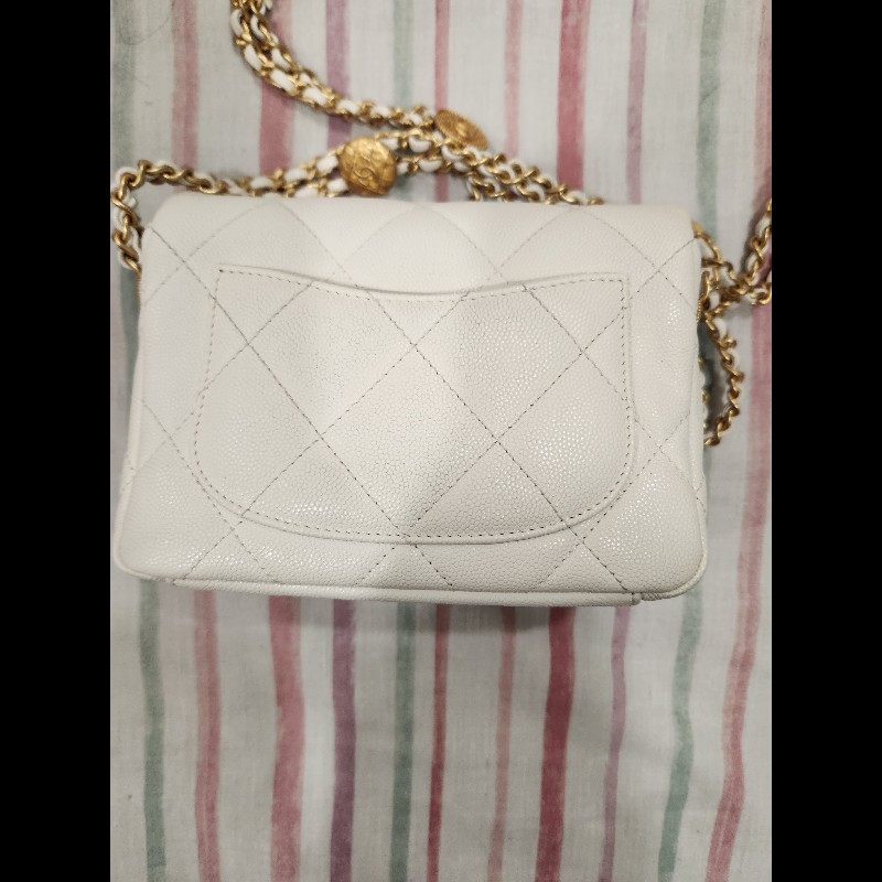 極新】CHANEL 22C系列 白雪公主奶白色+金色五金 方胖子包-6