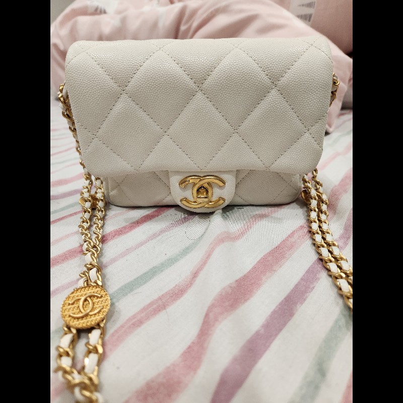 極新】CHANEL 22C系列 白雪公主奶白色＋金色五金 方胖子包-1