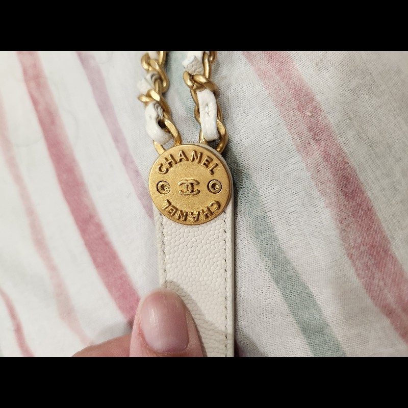 極新】CHANEL 22C系列 白雪公主奶白色＋金色五金 方胖子包-5