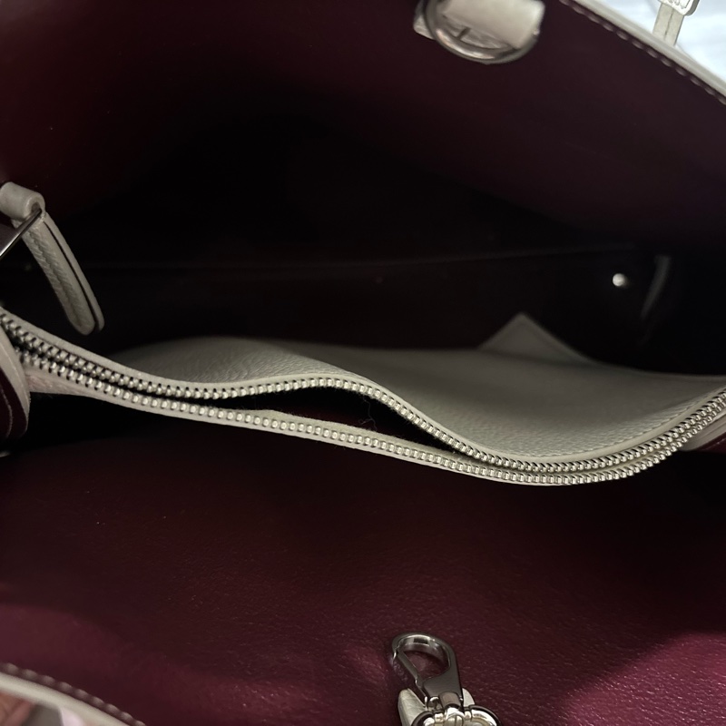 Tod’s肩背包 白色 荔枝紋-11