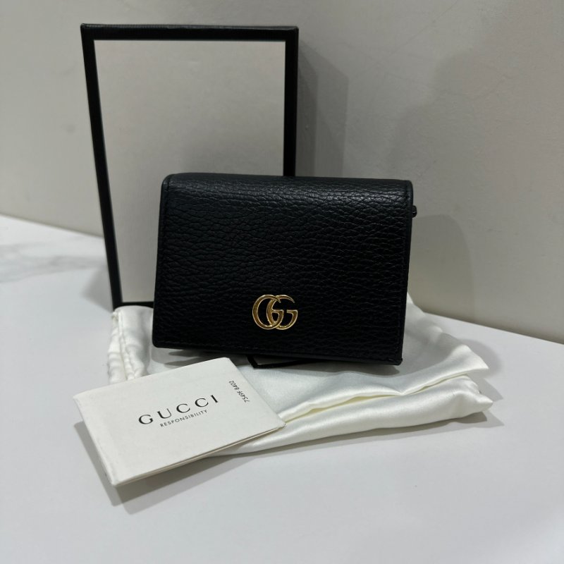 Gucci 荔枝牛皮金扣黑色短夾-0