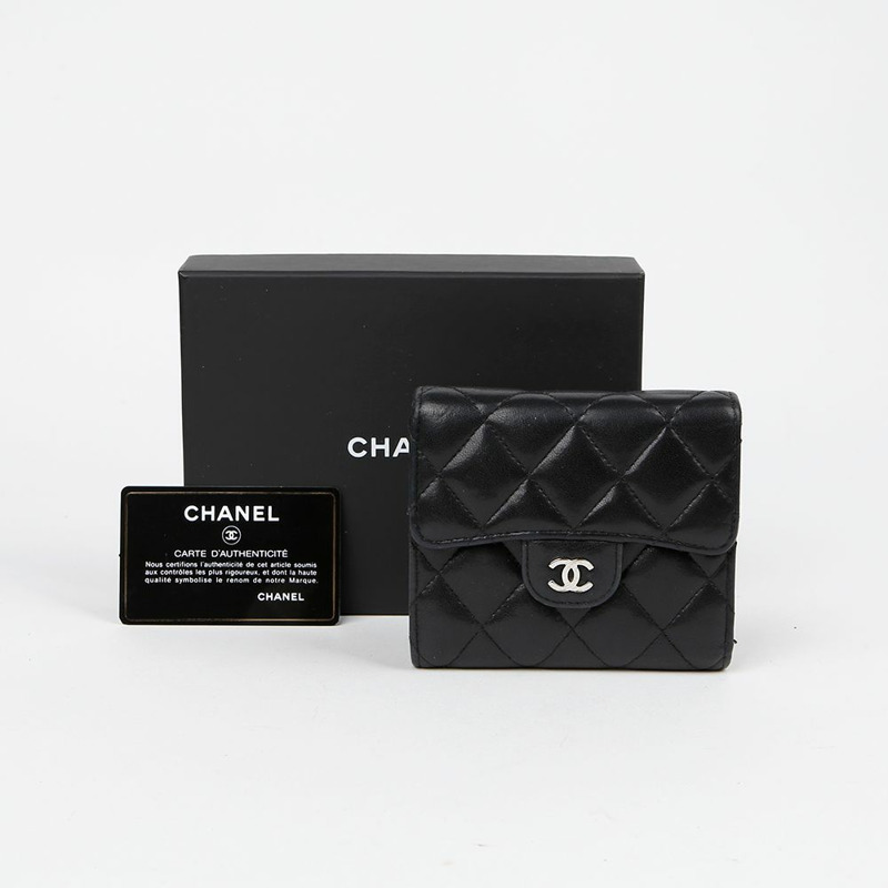 CHANEL AP0231 經典雙折錢包-0