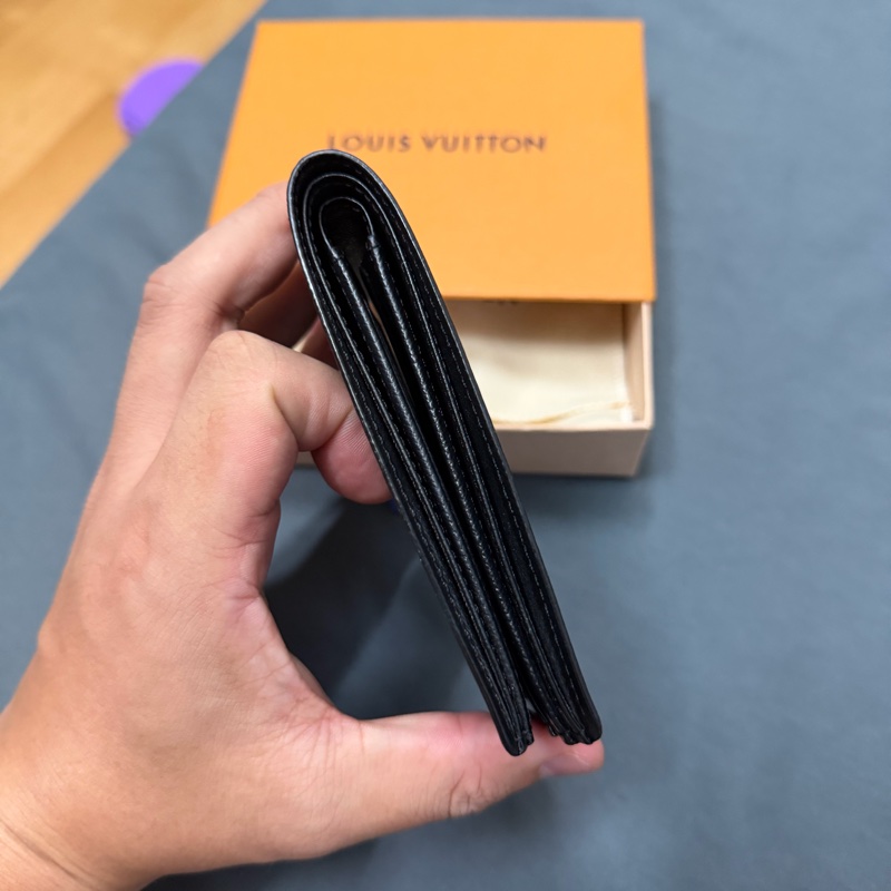 Lv 黑老花短夾 芯片款-2