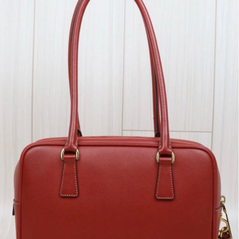 「JL精品代購」9新 Prada plume紅盒子包-1