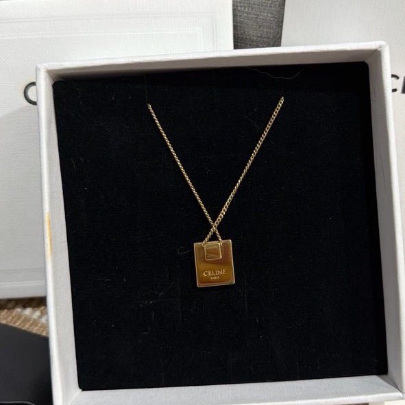 Celine 字母項鍊-4