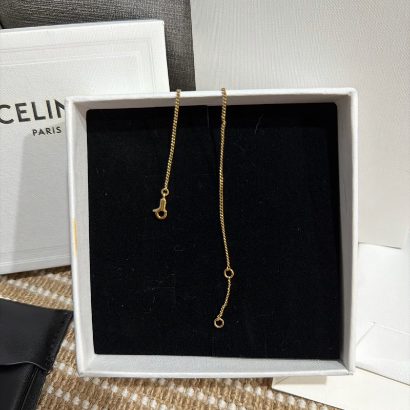 Celine 字母項鍊-9