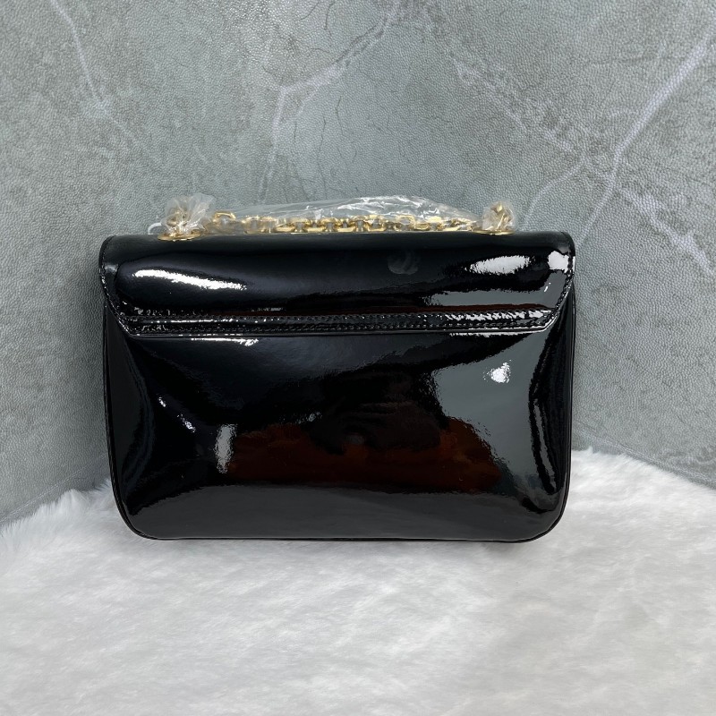 CELINE 金屬字母C扣鏈條 黑色漆皮 斜背肩背包 中號-1