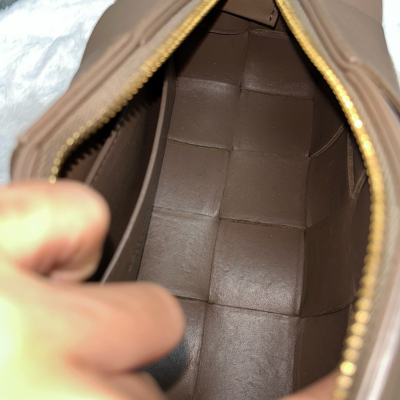 Bottega Veneta Cassette 棕色羊皮 10格 肩背包 手提包-6