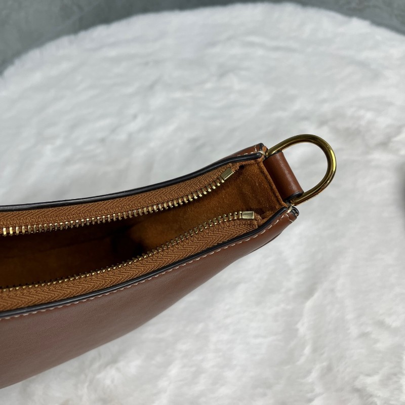 Celine Ava棕色字母logo 肩背包-18