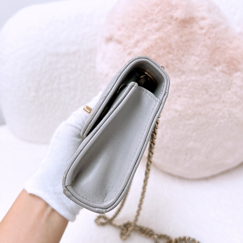 Chanel trendy mini 淺灰方胖小盒子/化妝包-5