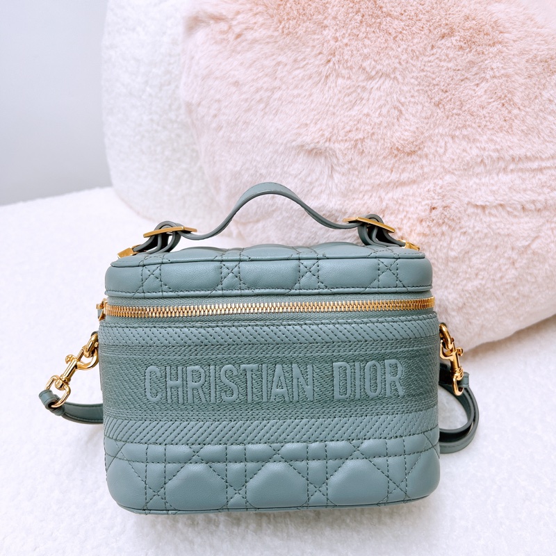 Dior travel vanity 灰色化妝包/斜挎包-0