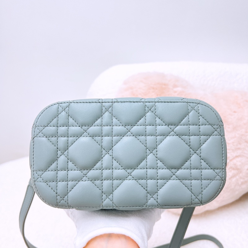 Dior travel vanity 灰色化妝包/斜挎包-2