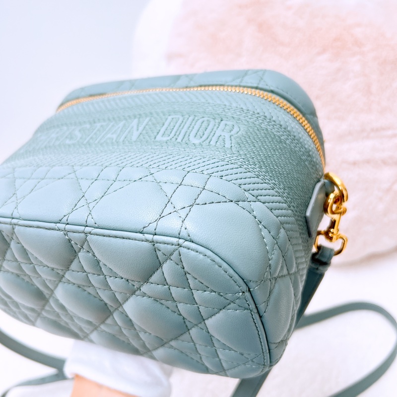 Dior travel vanity 灰色化妝包/斜挎包-3