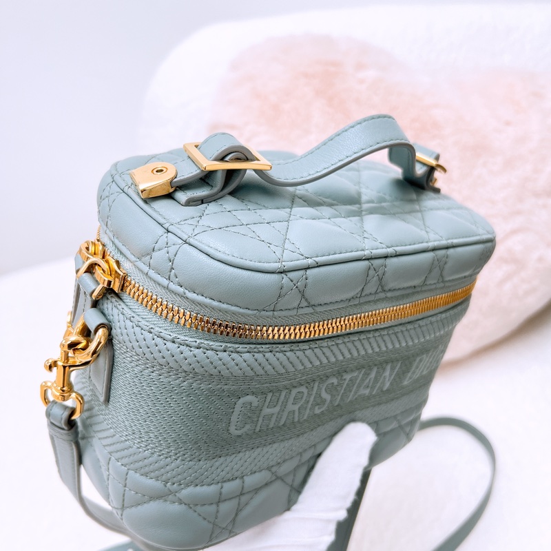 Dior travel vanity 灰色化妝包/斜挎包-6