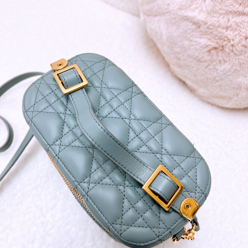 Dior travel vanity 灰色化妝包/斜挎包-14