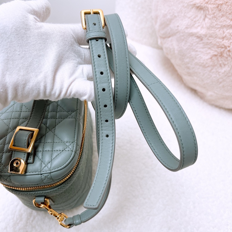 Dior travel vanity 灰色化妝包/斜挎包-16