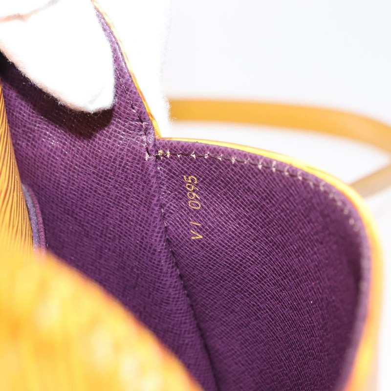 【日本直送】路易威登 Epi Saint Cloud PM 肩背包 黃色 M52219 LV Auth bs30112-11