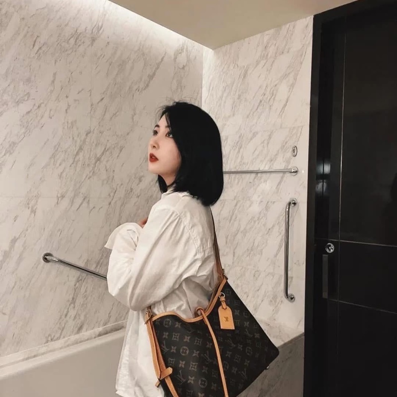 LV M46197 CARRYALL MM系列Monogram帆布牛皮飾邊手提 肩背包 斜背包附萬用包-2