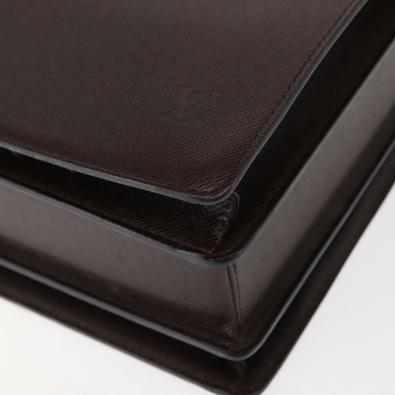 【日本直送】LOUIS VUITTON Taiga 皮革 Ural 公事包 Acajou M30026 LV 正品 th6414-13