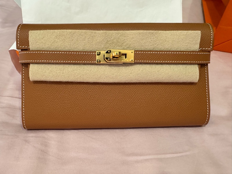 *Hermes kelly 愛馬仕Tc皮金棕金扣長夾-9
