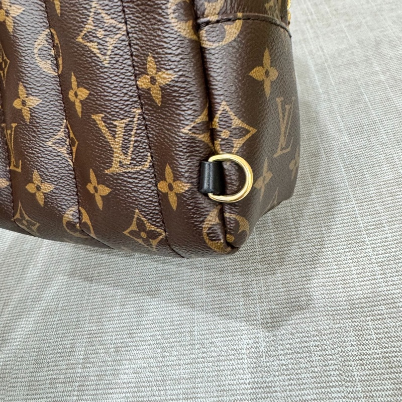 LV  M44873  Palm Springs Mini 小書包 晶片款-23