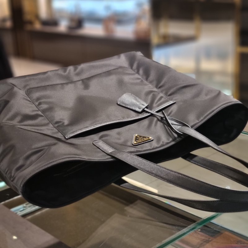 🎉新品好折扣✨Prada 1BG527 Re-Edition 1978 大款托特包 黑色-5