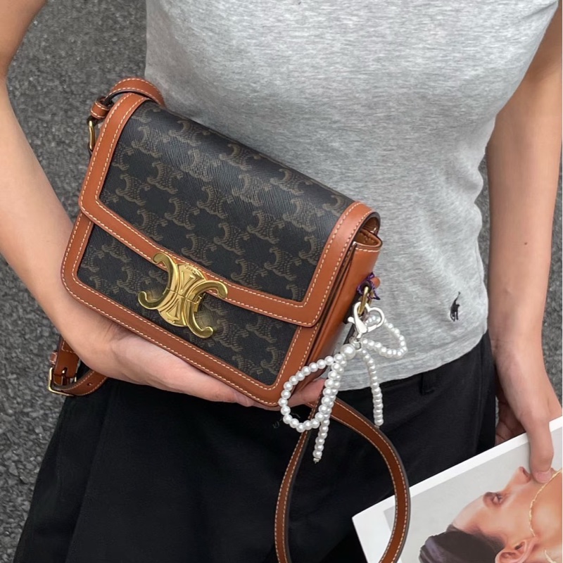 Celine棕色老花凱旋門box teen 斜背包-1