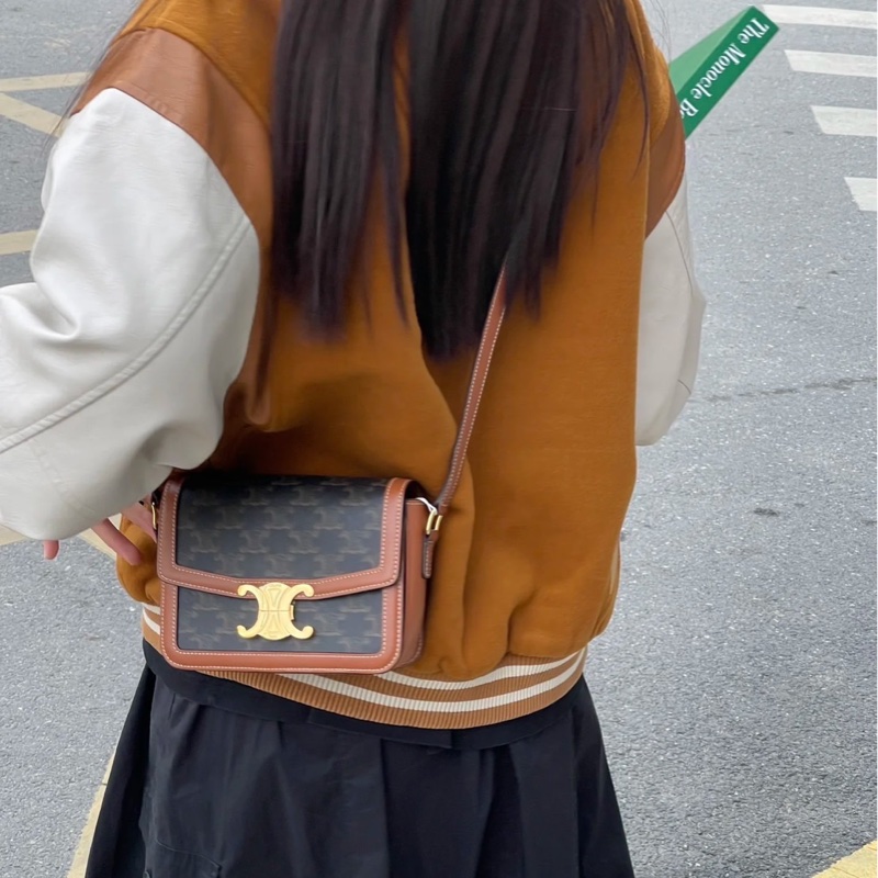 Celine棕色老花凱旋門box teen 斜背包-4