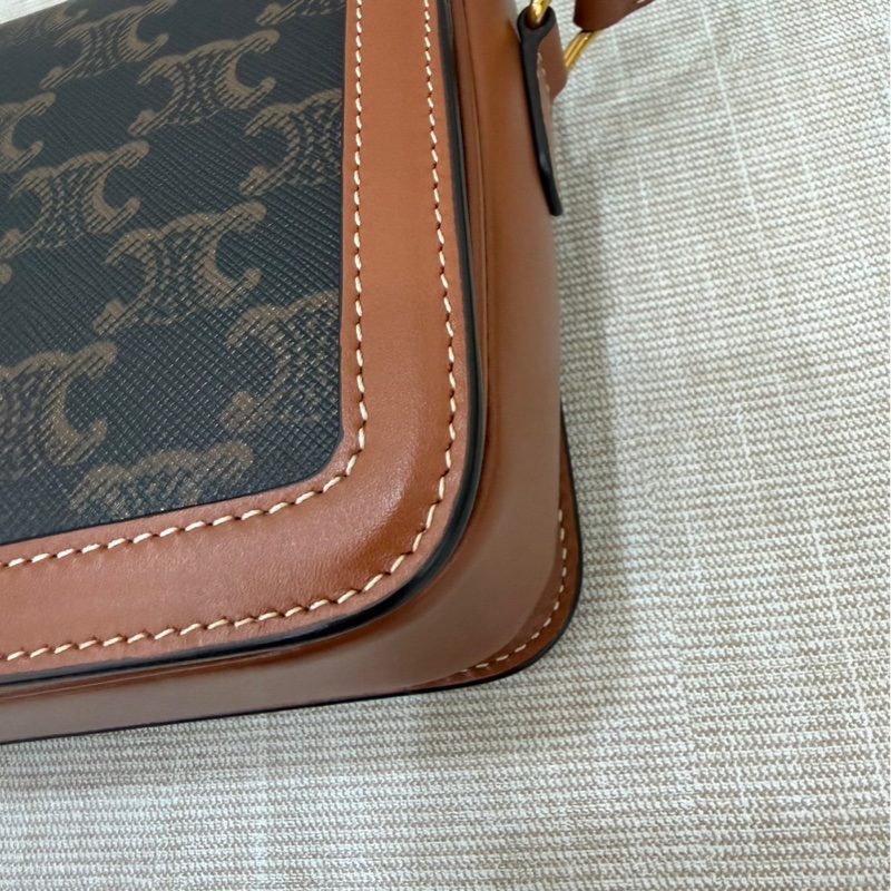 Celine棕色老花凱旋門box teen 斜背包-11