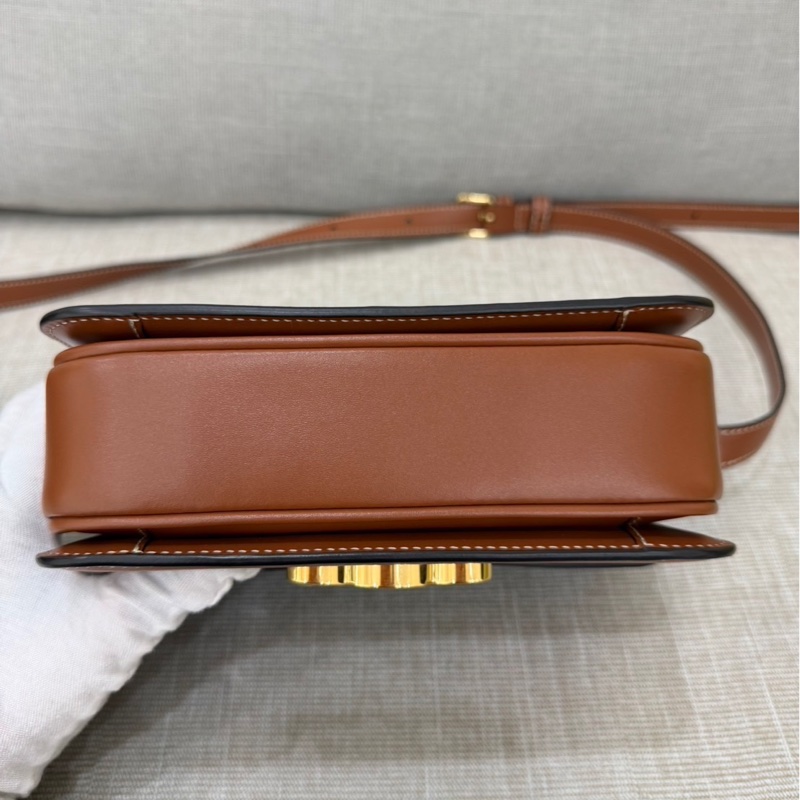 Celine棕色老花凱旋門box teen 斜背包-13