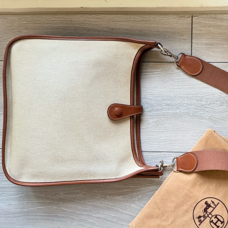 愛馬仕伊芙琳Hermes Evelyne29帆布拼馬鞍皮銀釦/愛馬仕帆布拼皮肩背包-6