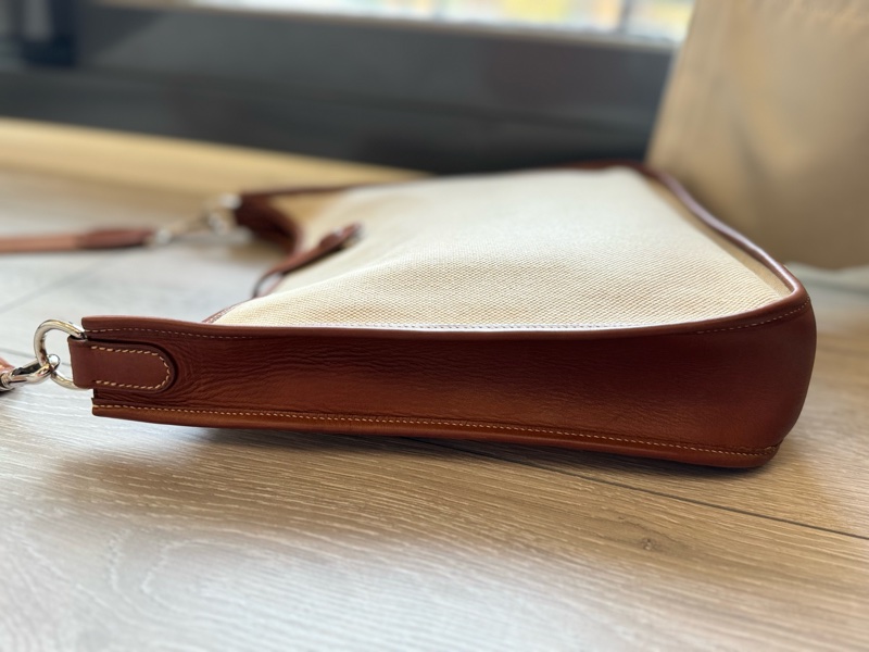 愛馬仕伊芙琳Hermes Evelyne29帆布拼馬鞍皮銀釦/愛馬仕帆布拼皮肩背包-11