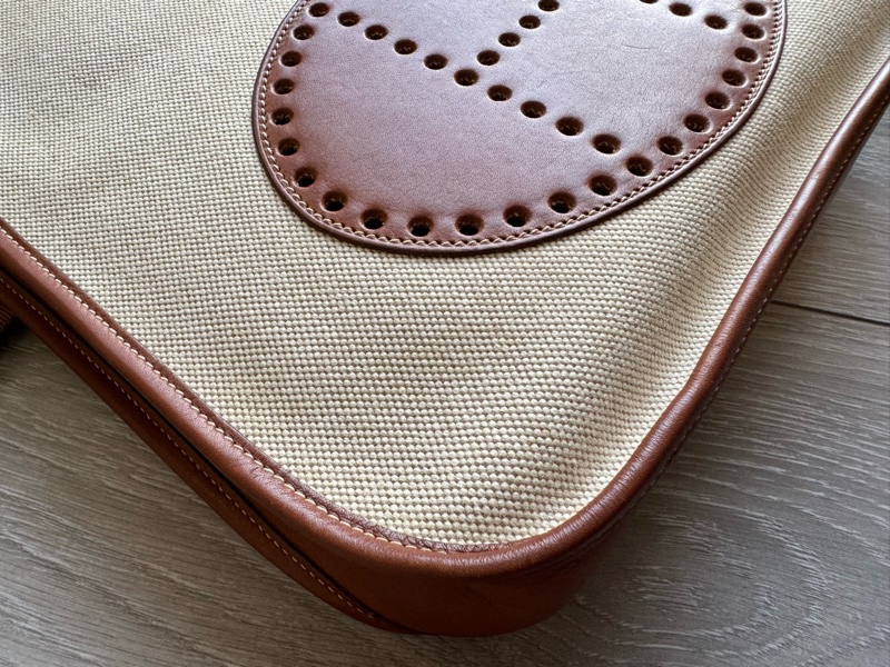 愛馬仕伊芙琳Hermes Evelyne29帆布拼馬鞍皮銀釦/愛馬仕帆布拼皮肩背包-14