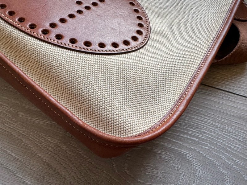 愛馬仕伊芙琳Hermes Evelyne29帆布拼馬鞍皮銀釦/愛馬仕帆布拼皮肩背包-15