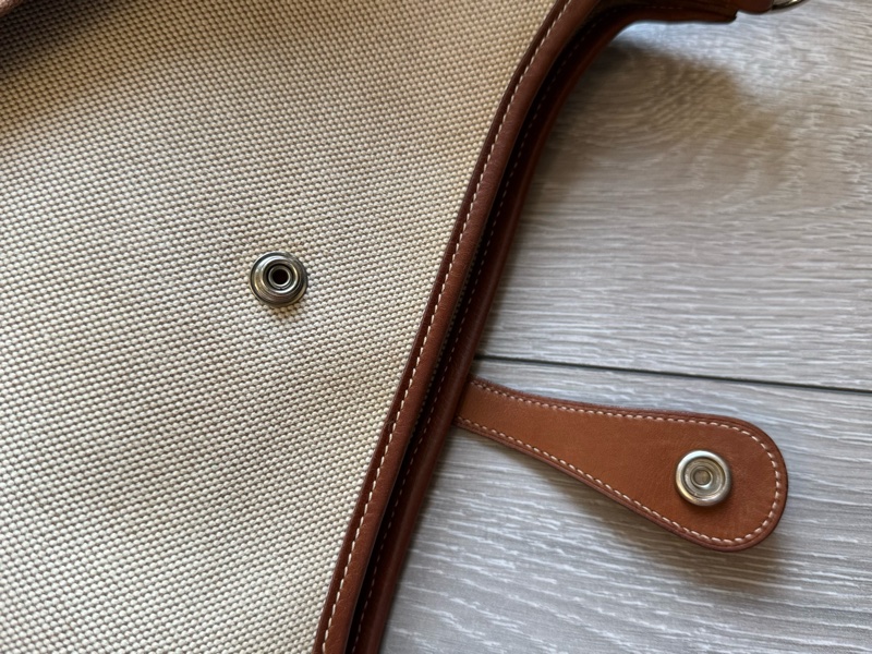 愛馬仕伊芙琳Hermes Evelyne29帆布拼馬鞍皮銀釦/愛馬仕帆布拼皮肩背包-25