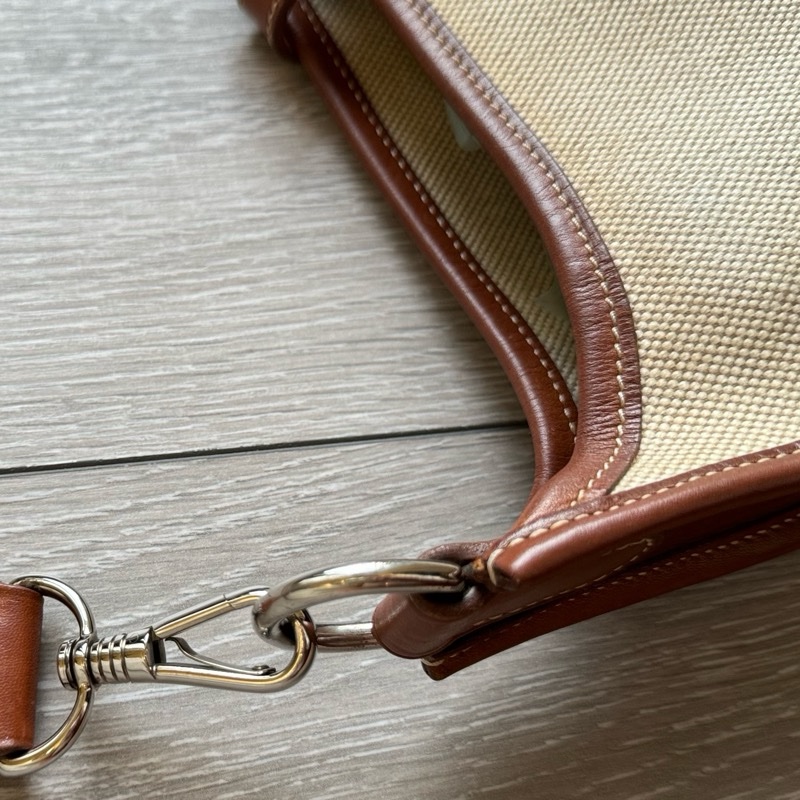 愛馬仕伊芙琳Hermes Evelyne29帆布拼馬鞍皮銀釦/愛馬仕帆布拼皮肩背包-32